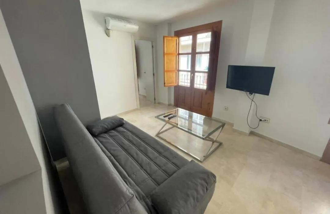 Apartamentos Silleria - A 4 min de la Catedral de Granada-1